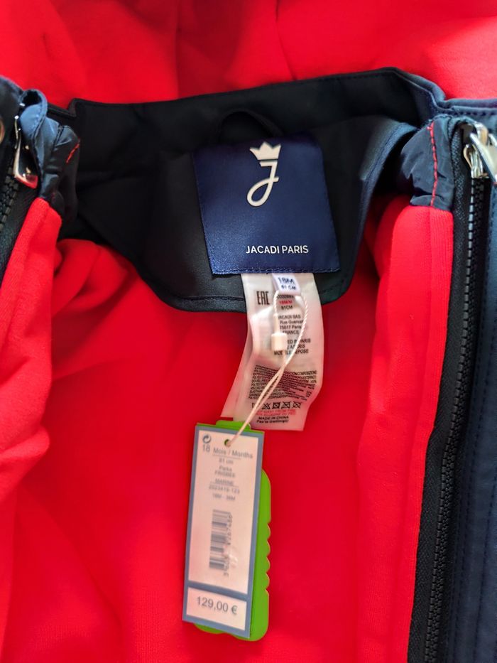 Veste chaude avec capuche, doudoune 2 en 1 Jacadi paris neuf encore emballé taille 18 mois - photo numéro 9