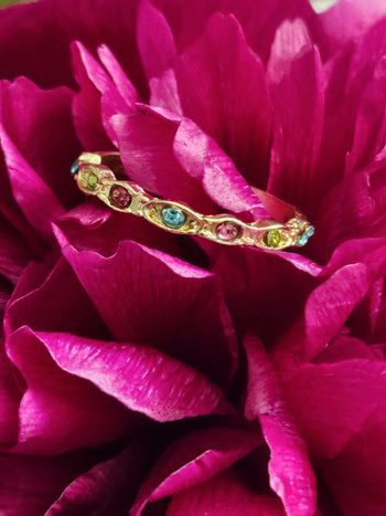 Bague avec zirconium colorés en acier inoxydable