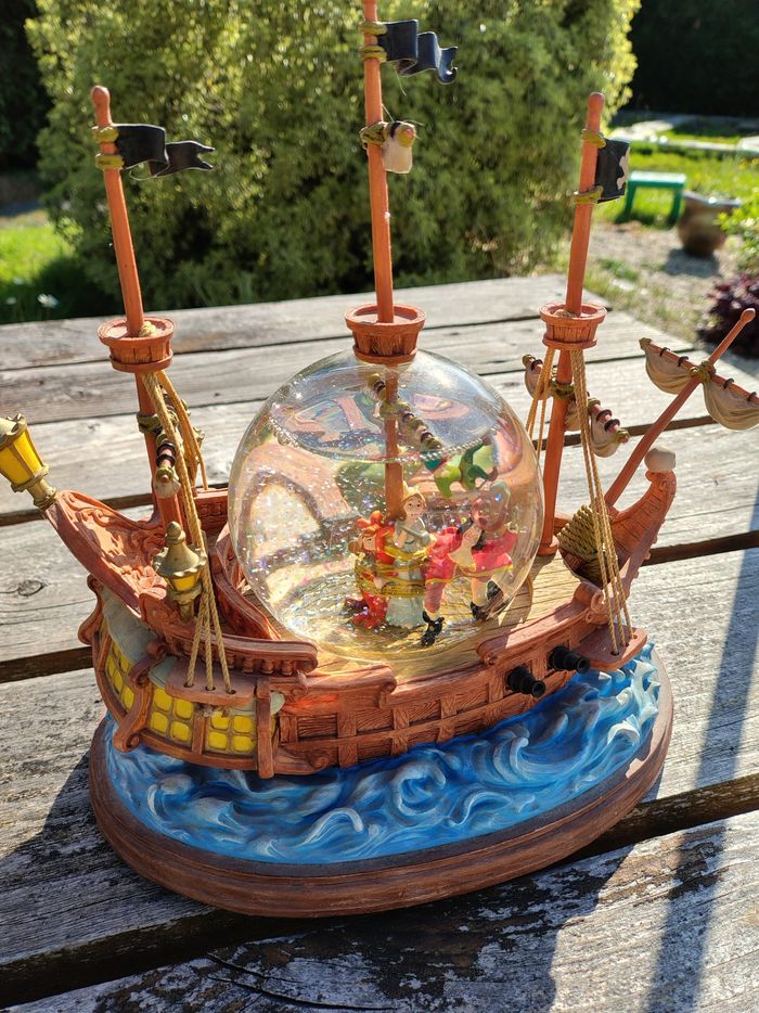 Snow globe peter pan boule à neige musicale - photo numéro 9