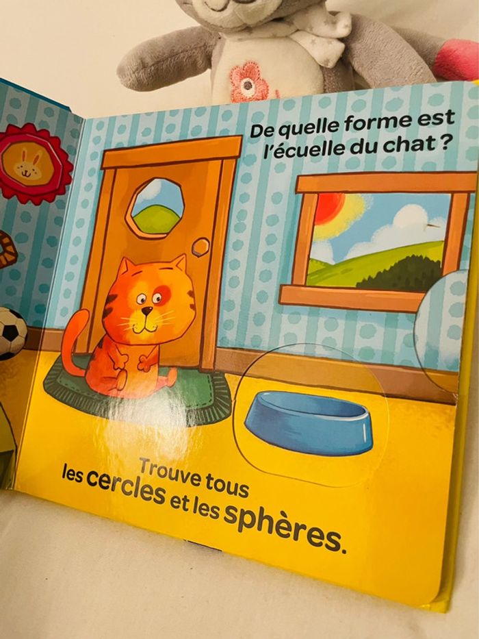 Livre cache cache les formes à toucher animé - photo numéro 2