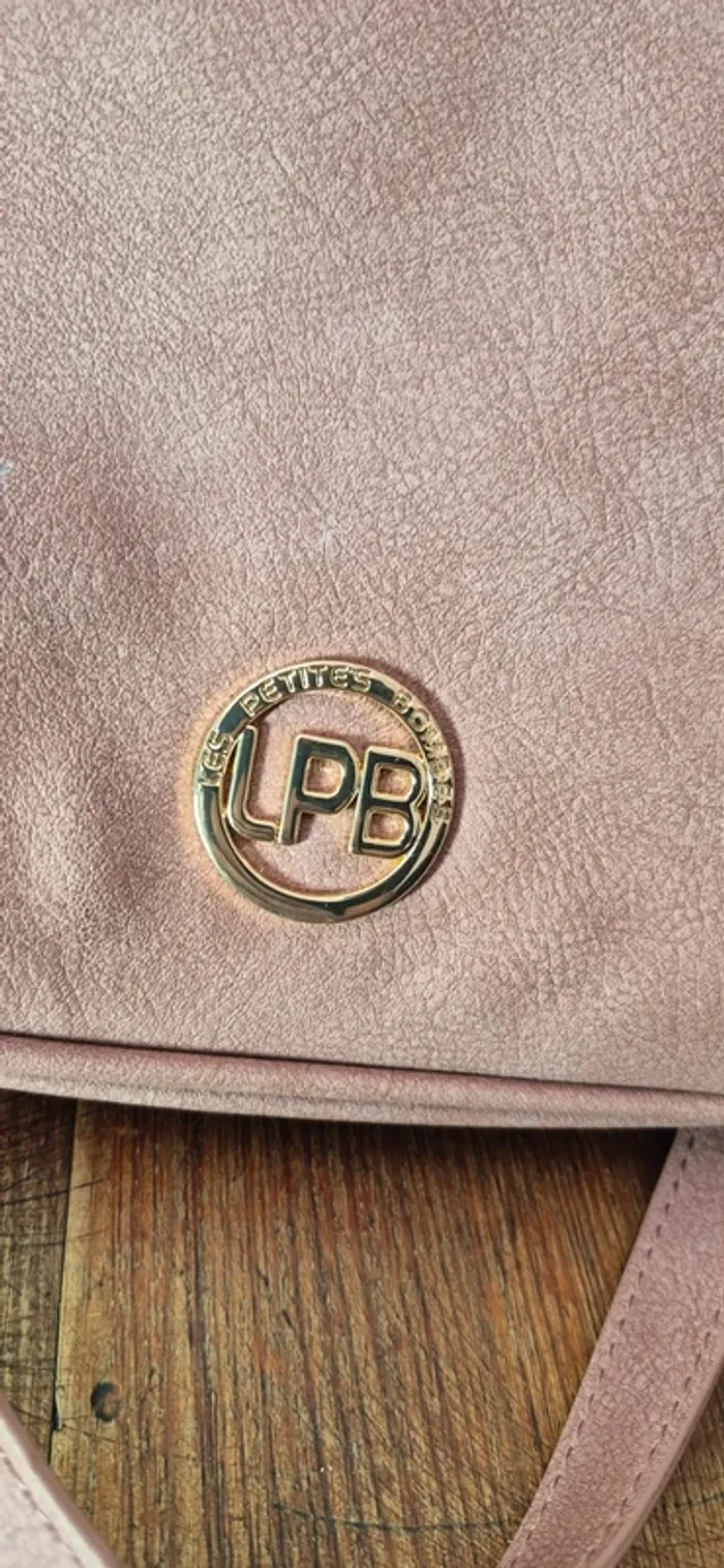 Sac LPB parfait état - photo numéro 3
