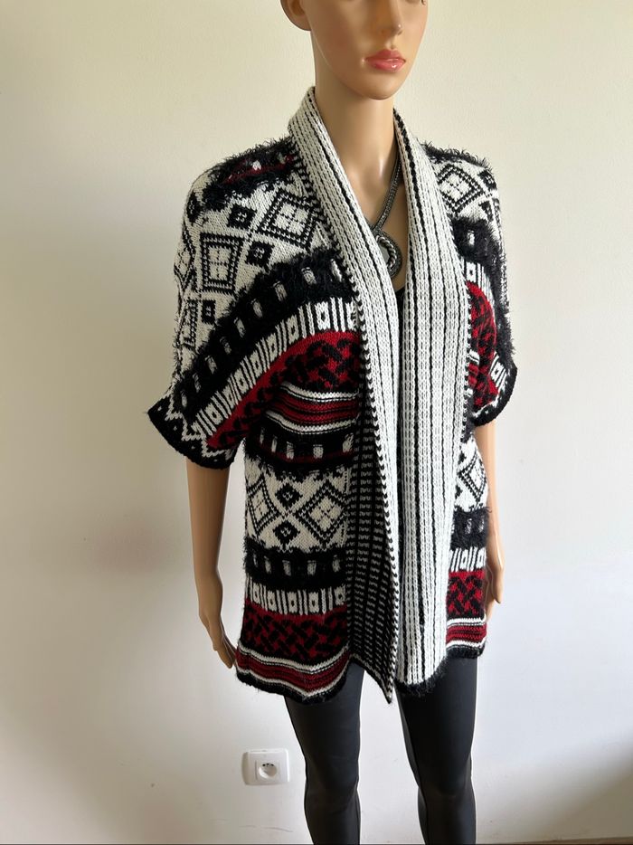 Gilet à manches courtes Christine Laure taille 3 TBE - photo numéro 2