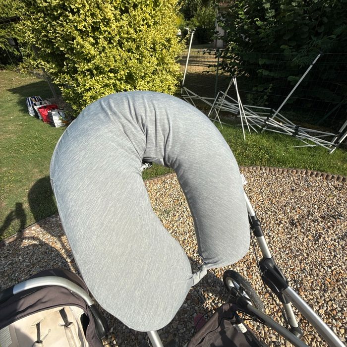 Coussin d’allaitement - photo numéro 2