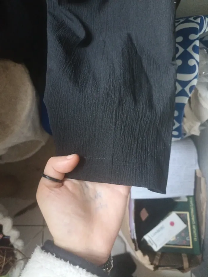 combinaison noire à bretelles - photo numéro 2