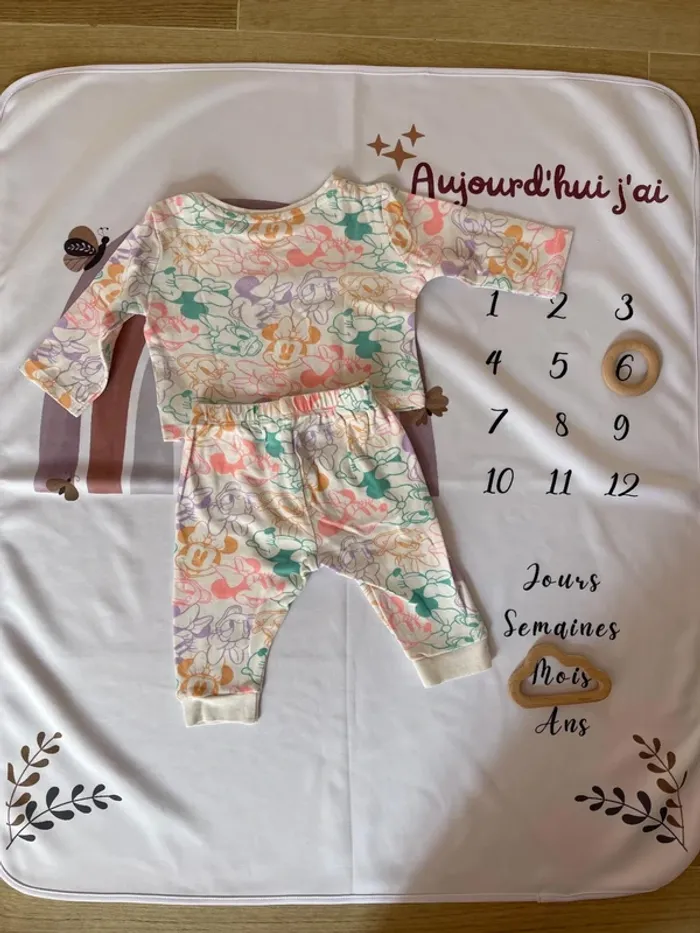 Ensemble bébé fille Primark – Taille 6 mois – Disney Baby - photo numéro 2
