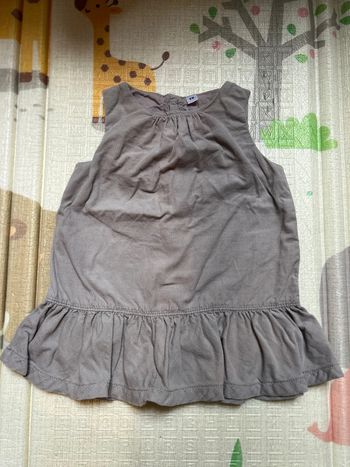 Robe grise en velours