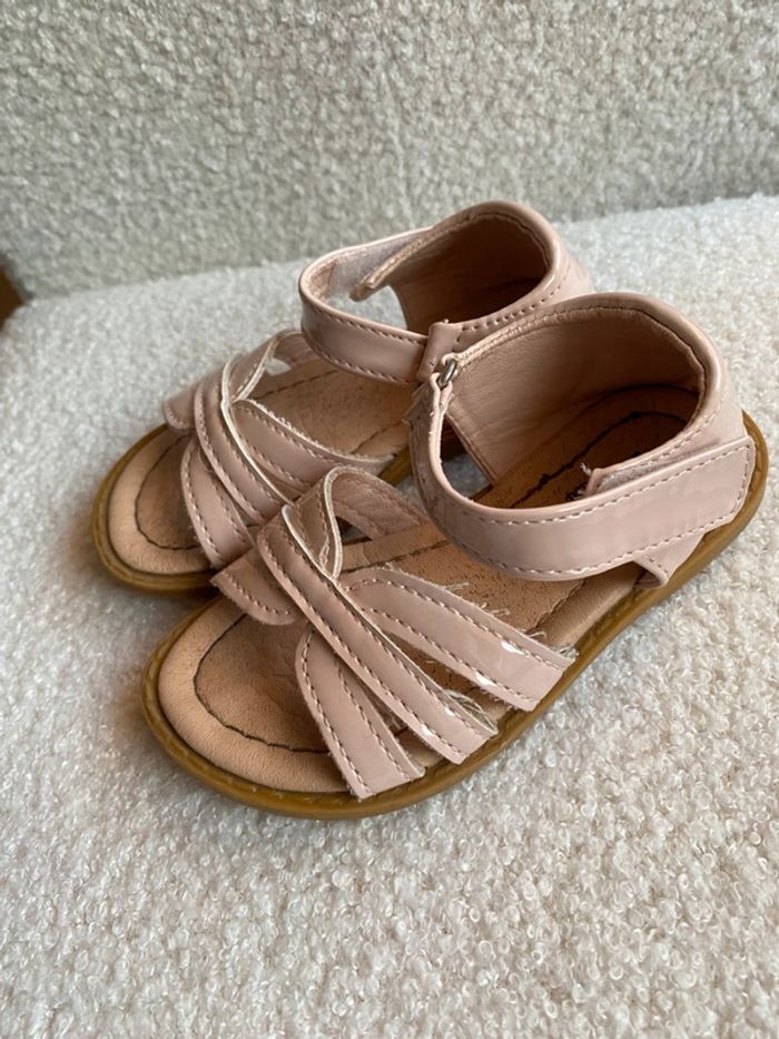 Sandales fille beige nude vernis 22 Tex - photo numéro 5