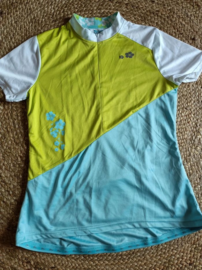 Tee shirt sport - photo numéro 2