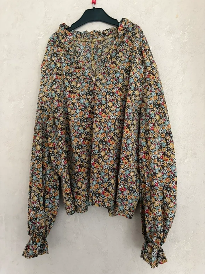 Blouse fleurie bohème chic - photo numéro 2