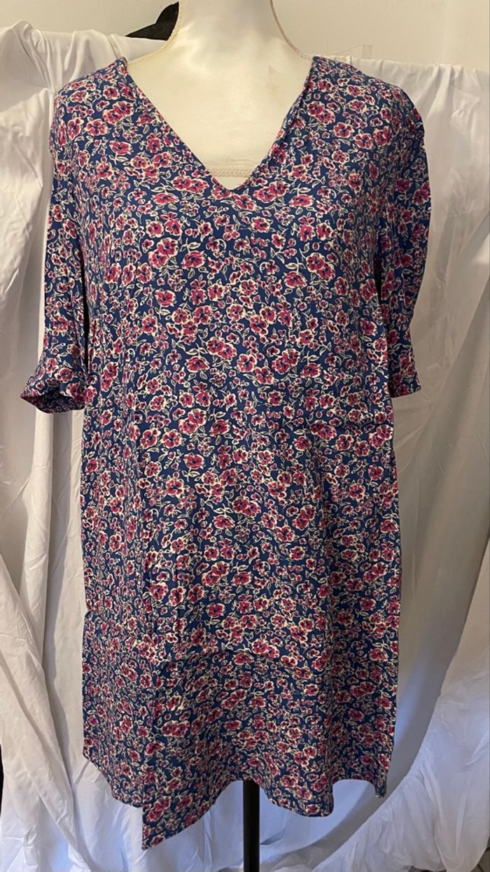 Robe fleurie la redoute taille 38 - photo numéro 3