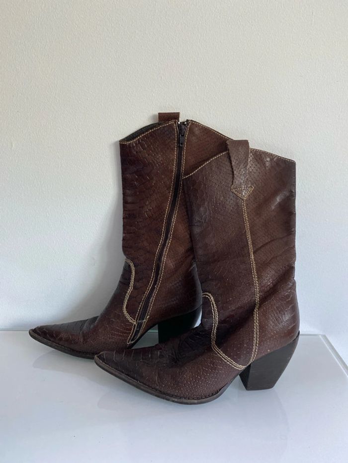 Bottes Santiag 36 aspect croco