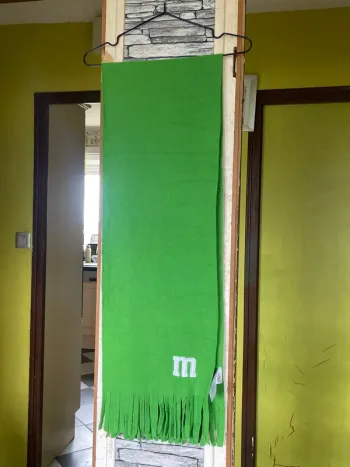 Écharpe m&m’s neuve