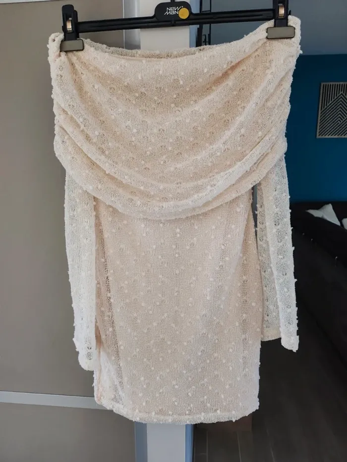 Haut tunique pull fin crème beige taille 36 Shein excellent état manches ajourées - photo numéro 2
