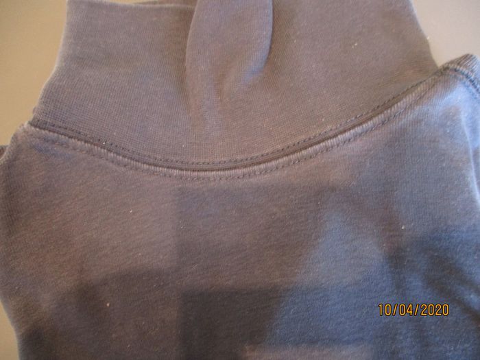 ts a col roulé - photo numéro 2