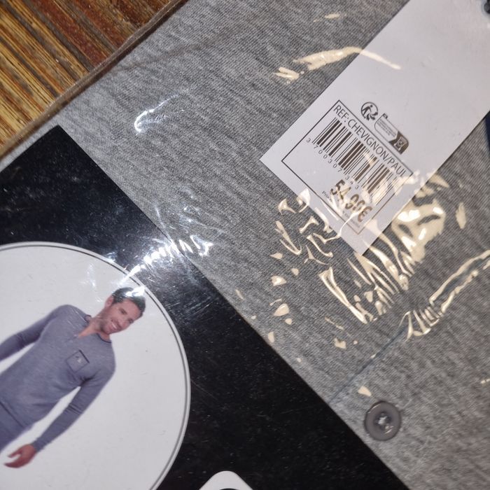 pyjama CHEVIGNON taille S - NEUF - photo numéro 2