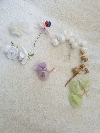 Ensemble de petites fleurs