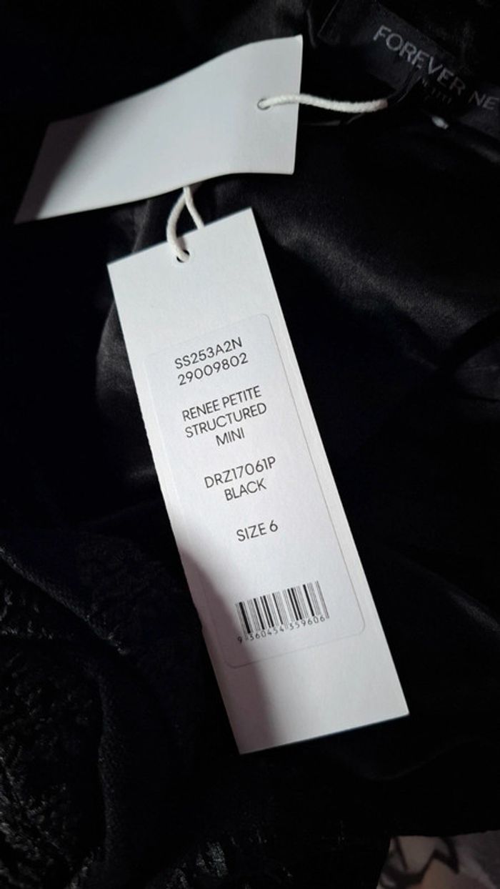 Robe noire fleurs tissu jacquard - photo numéro 19