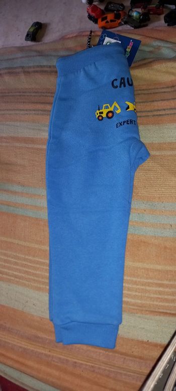 Jogging 6 12 mois neuf lupilu