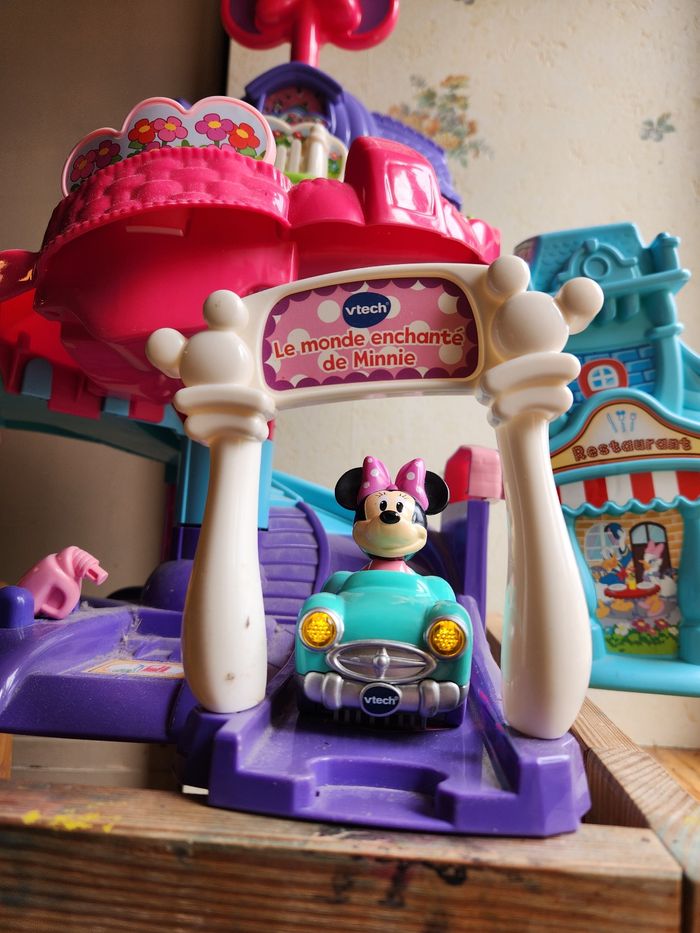 Le monde enchanté de minnie tut tut bolide - photo numéro 6