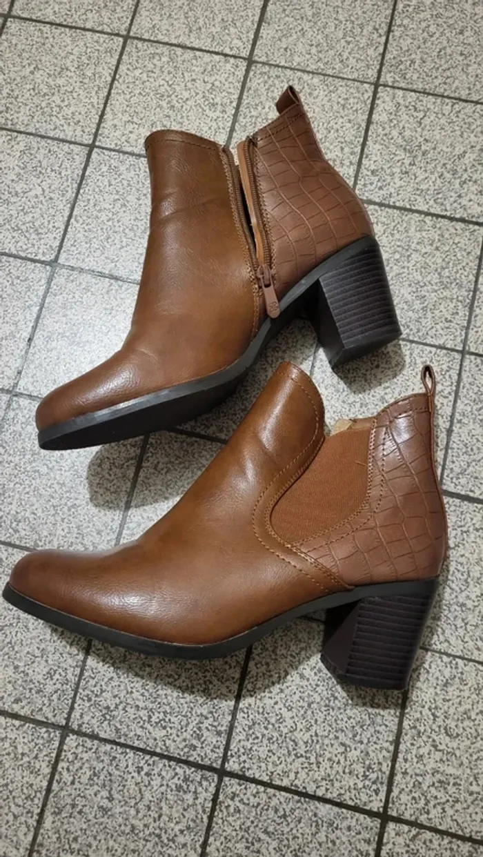 Bottines marron taille 39