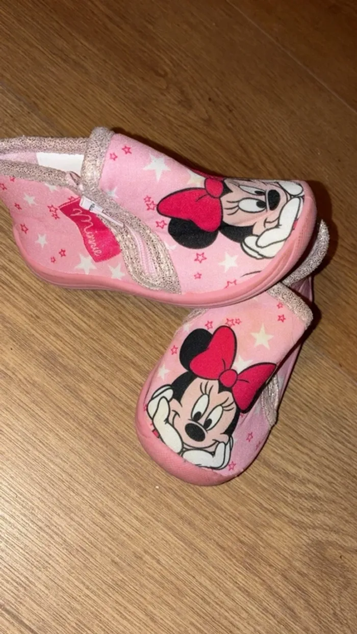 Pantoufle Minnie - photo numéro 3