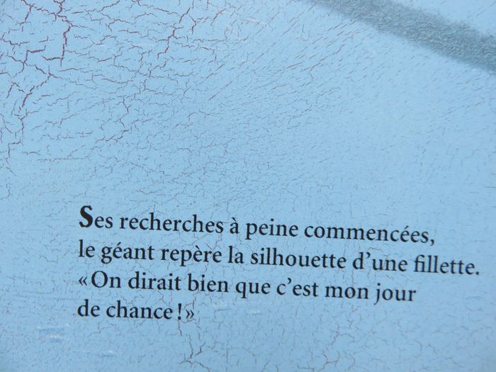 Album jeunesse 4-8 ans : Le géant, la fillette et le dictionnaire. (L'école des loisirs) - photo numéro 9