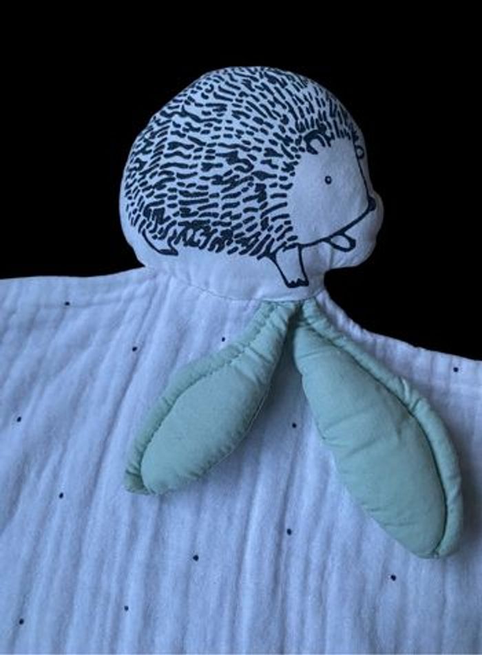 ❤️Doudou plat lange mouchoir blanc hérisson - photo numéro 2