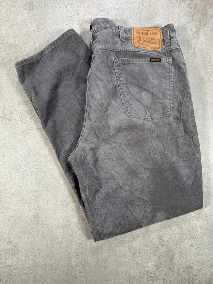 Pantalon Vintage En Velours Côtelé / Corduroy roe bucks gris droit chic urbain