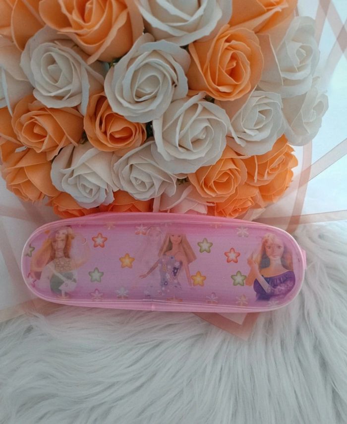 Trousse scolaire barbie