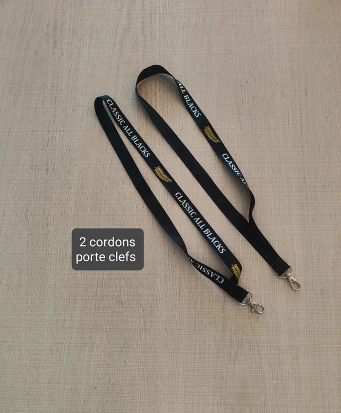 Cordon porte clefs