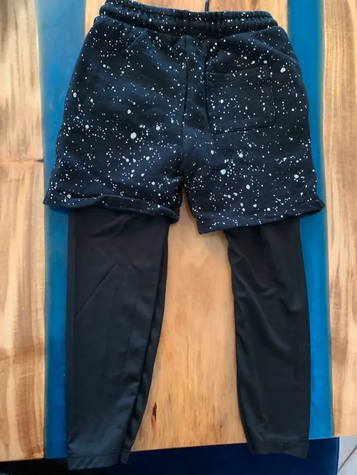 Pantalon short Zara taille 6 ans - photo numéro 4