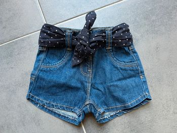 Short en jeans avec ceinture tissu bébé fille Kiabi