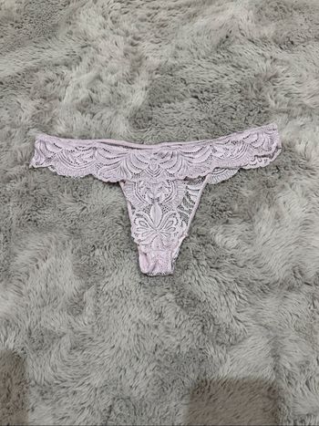 String, rose claire