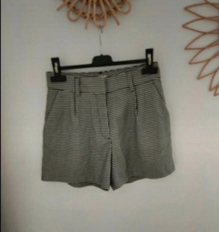 Short Pimkie pieds de poules taille 36 - photo numéro 3