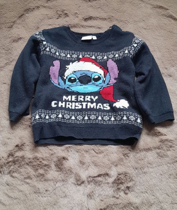 Pull - Pull de noël - Disney Baby - Stitch