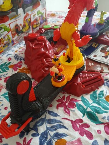 Akedo BEAST STRIKE