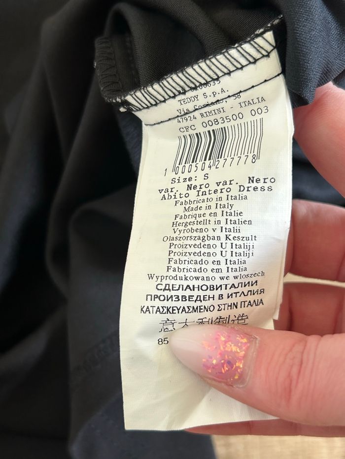 Robe noire et imprimée sans manches Rinascimento taille S jamais portée - photo numéro 10