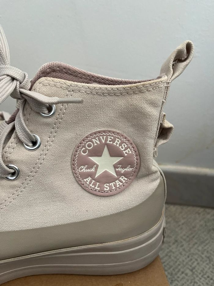 Baskets Chuck Taylor Pour Femme / Fille Taille (39.5) - photo numéro 4
