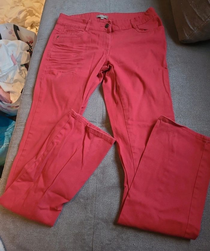 Pantalon rouge