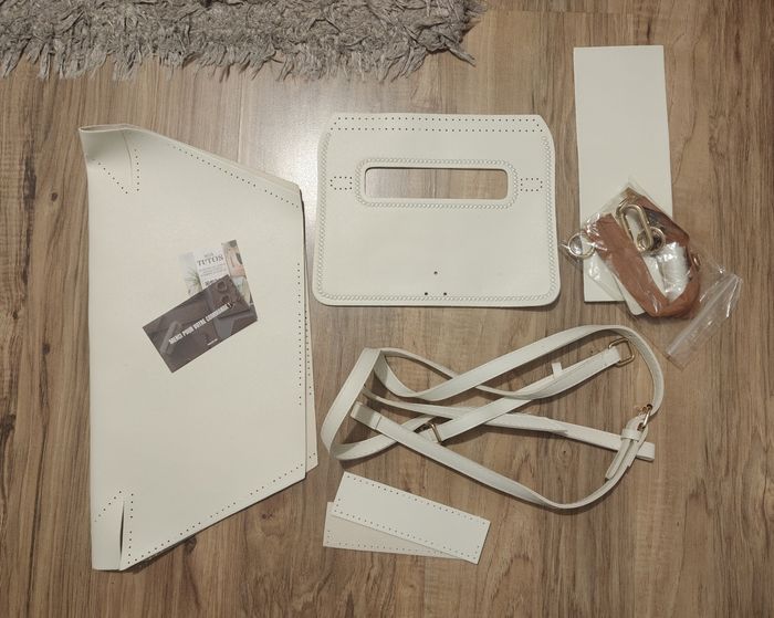 Sac à main à coudre blanc