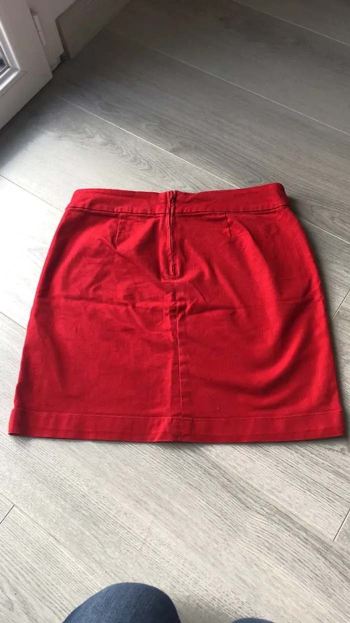 Jupe camaïeu rouge - photo numéro 3