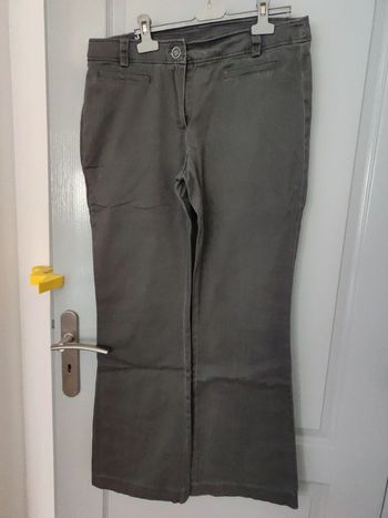 Pantalon taille 44 camaïeu