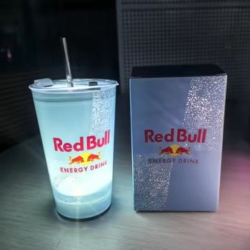 Verre Plastique Redbull Bleu Ciel Lumineux 420ml 