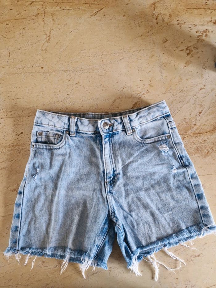 Short 10 ans
