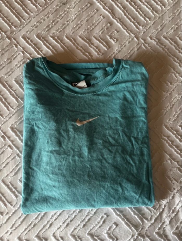 T-shirt Nike