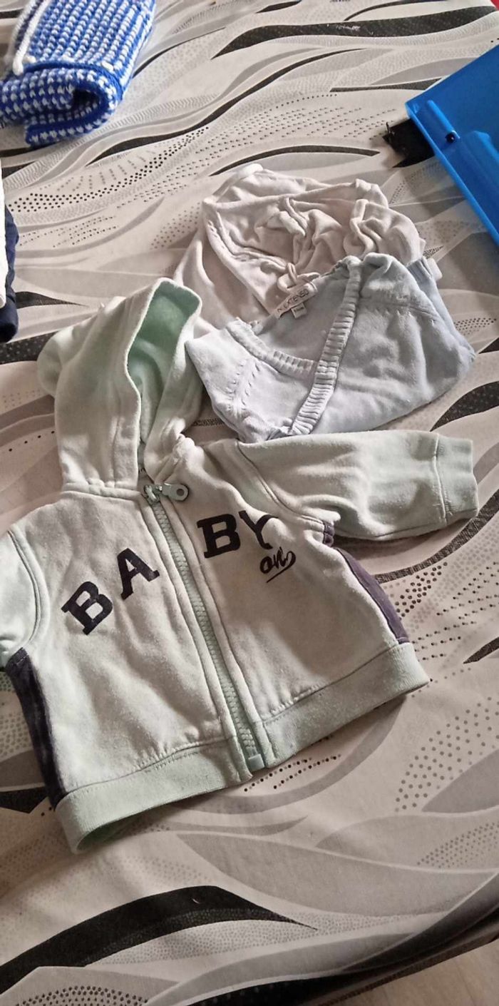 Vêtements garçon 1 mois - photo numéro 10