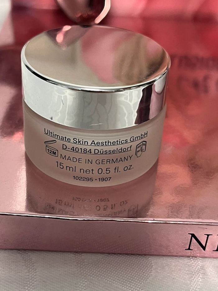 Crème anti âge derma cosmetics - photo numéro 9