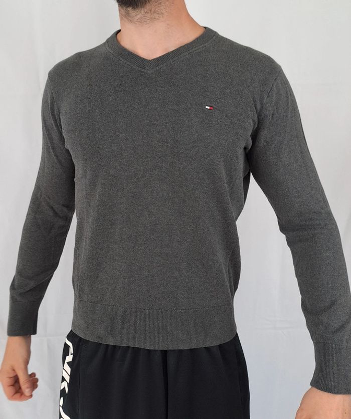 Pull léger col V Tommy Hilfiger M