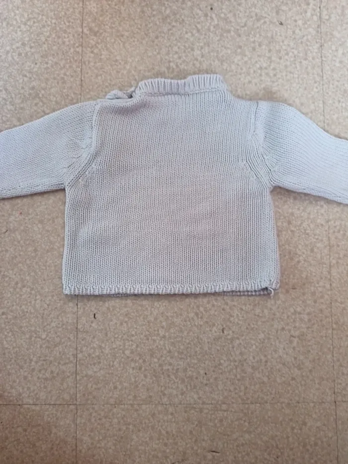 Pull 12 mois - photo numéro 2