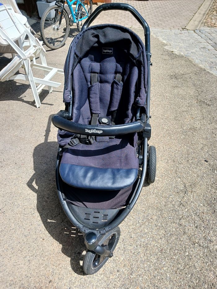 Poussette 3 roues - photo numéro 6